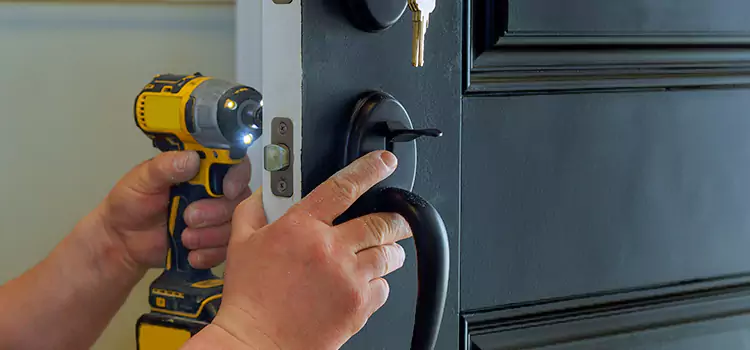 Locksmith Emergency Service Marumsco
